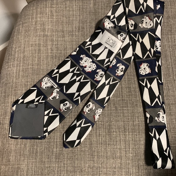 Disney 101 Dalmatians tie - Picture 2 of 4
